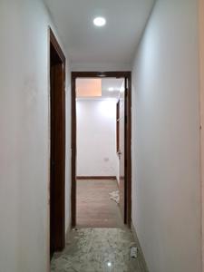Passage Image of 1450 Sq.ft 3 BHK Apartment / Flat for sale in JMD Diamond Residency, Sector 73 Noida for Rs. 6500003