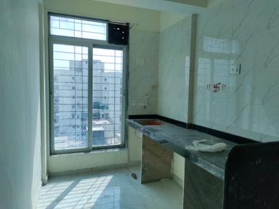 Kitchen Image of 750 Sq.ft 1 BHK Apartment / Flat for rent in Platinum Regalia, Ulwe Navi Mumbai for Rs. 14000