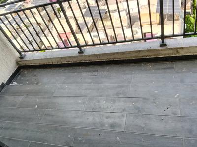 Balcony Image of 1785 Sq.ft 3 BHK Apartment / Flat for rent in Laxmi Nova, Sima Nagar Surat for Rs. 24000