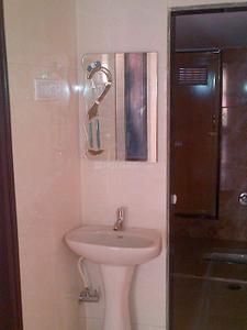 Image of 1500 Sq.ft 3 BHK Apartment / Flat for rent in Vastusankalp Punyodaya Park, Kalyan West, Kalyan for Rs. 23000