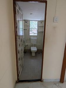Bathroom Image of 950 Sq.ft 2 BHK Builder Floor for rent in Bhandari Skyline Villa, Dighi Pune for Rs. 19000