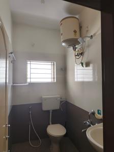 Bathroom Image of 900 Sq.ft 2 BHK Builder Floor for rent in New Tippasandra Bengaluru for Rs. 25000