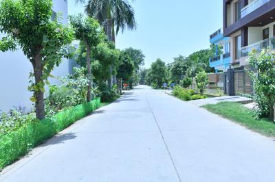 Image of 200 Sq.ft Residential Plot / Land for sale in NSG Society, Greater Noida for Rs. 32000000