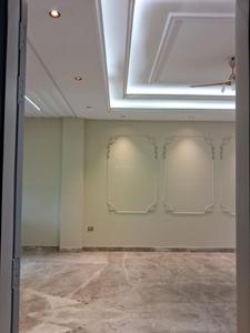 Main Entrance Image of 1800 Sq.ft 3 BHK Builder Floor for sale in Mansarover Garden New Delhi for Rs. 46000000