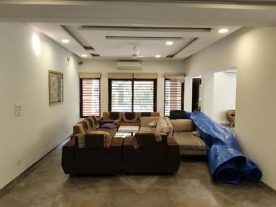 Hall Image of 5175 Sq.ft 5 BHK Independent House for sale in Thaltej Ahmedabad for Rs. 90000000