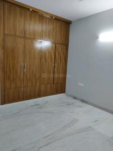 Bedroom Image of 2200 Sq.ft 3 BHK Builder Floor for rent in Sector 105 Noida for Rs. 50000