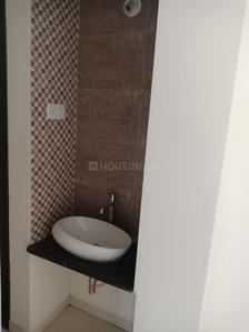 Bathroom Image of 1400 Sq.ft 3 BHK Apartment / Flat for rent in Windows Society Phase 4, Sus Pune for Rs. 30000