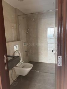 Image of 2250 Sq.ft 4 BHK Apartment / Flat for rent in Piramal Mahalaxmi, Worli, Mumbai for Rs. 400000