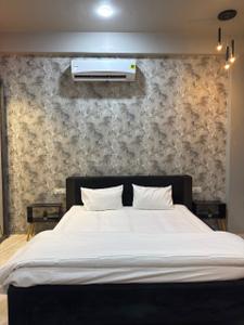 Bedroom Image of 3500 Sq.ft 3 BHK Independent House for rent in Sahil Elite, Scheme No 140 Indore for Rs. 95000
