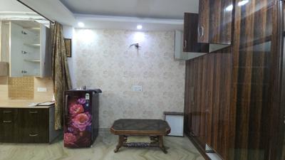 Living Room Image of 400 Sq.ft 1 BHK Builder Floor for rent in Pitampura New Delhi for Rs. 22000