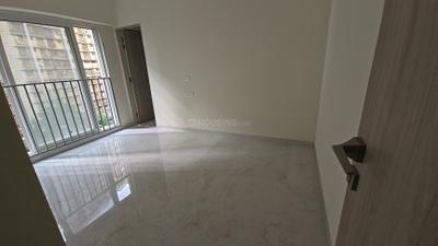 Bedroom Image of 815 Sq.ft 3 BHK Apartment / Flat for rent in Swastik Platinum, Vikhroli East Mumbai for Rs. 70000