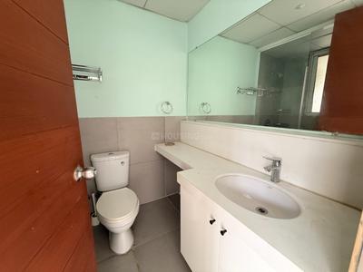 Bathroom Image of 2900 Sq.ft 3.5 BHK Apartment / Flat for sale in Marvel Cascada, Balewadi Pune for Rs. 30000000