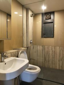 Common Bathroom Image of 1050 Sq.ft 3 BHK Apartment / Flat for sale in Rishabh Palacino, Matunga East Mumbai for Rs. 47500000