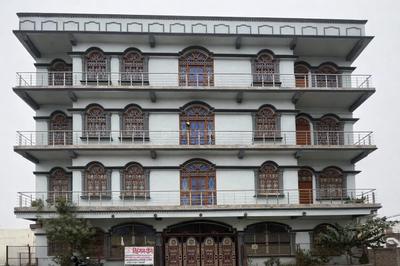 Building Image of 900 Sq.ft 2 BHK Duplex for rent in Paigamber Pur Kolhua Muzaffarpur for Rs. 8500