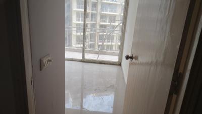 Bedroom Image of 645 Sq.ft 2 BHK Apartment / Flat for sale in Bedarwal 63 Golf Drive, Kadarpur Gurgaon for Rs. 10000000