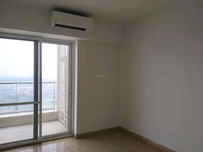 Bedroom Image of 2300 Sq.ft 3 BHK Apartment / Flat for sale in DLF One Midtown, Karampura New Delhi for Rs. 64000000
