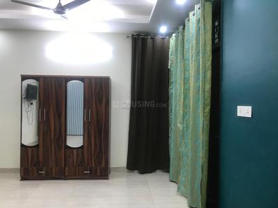 Bedroom Image of 2500 Sq.ft 3 BHK Independent House for rent in Sector 40 Noida for Rs. 45000
