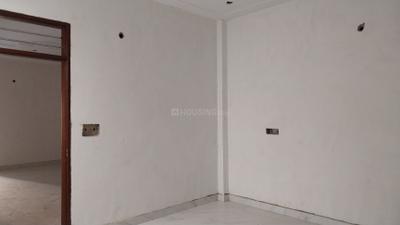 Bedroom Image of 2000 Sq.ft 3.5 BHK Independent House for sale in Sector 105 Gurgaon for Rs. 14000000
