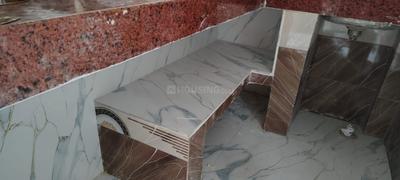 Bathroom Image of 600 Sq.ft 1.5 BHK Independent House for rent in Arjunganj Lucknow for Rs. 7000