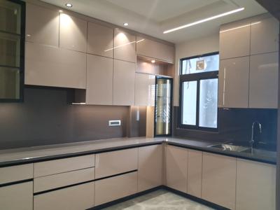 Kitchen Image of 2250 Sq.ft 4 BHK Builder Floor for sale in Paschim Vihar New Delhi for Rs. 49000000