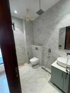 Image of 3000 Sq.ft 4 BHK Independent House for rent in Sector 72, Noida for Rs. 65000