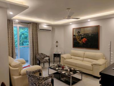 Living Room Image of 2100 Sq.ft 4 BHK Apartment / Flat for sale in DLF Silver Oaks, DLF Phase 1 Gurgaon for Rs. 49000000