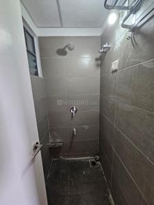 Bathroom Image of 900 Sq.ft 1 BHK Apartment / Flat for rent in Godrej Vanaangan, Jagatpur Ahmedabad for Rs. 17000