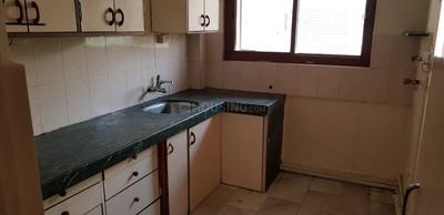 Kitchen Image of 950 Sq.ft 2 BHK Apartment / Flat for sale in Juhu Mumbai for Rs. 50000000