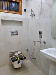 Common Bathroom Image of 400 Sq.ft 1 BHK Builder Floor for sale in Dwarka Mor New Delhi for Rs. 2250000