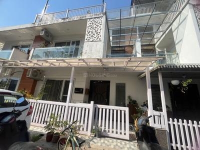 Building Image of 2200 Sq.ft 3 BHK Builder Floor for rent in Rajpur Road Dehradun for Rs. 45000