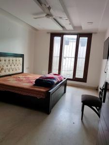 Bedroom Image of 1800 Sq.ft 3 BHK Builder Floor for sale in Safdarjung Enclave New Delhi for Rs. 55000000