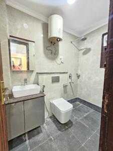 Bathroom Image of 1500 Sq.ft 3 BHK Independent House for rent in Maestro Infra Tech South Delhi Apartments, Chhattarpur New Delhi for Rs. 25000
