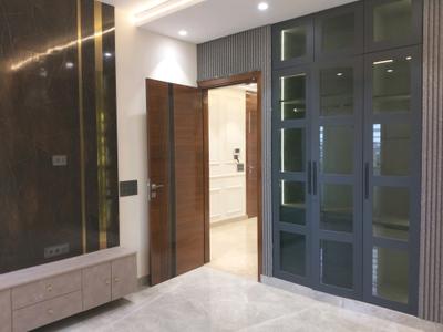 Bedroom Image of 1800 Sq.ft 3 BHK Builder Floor for sale in Vikaspuri New Delhi for Rs. 33000000