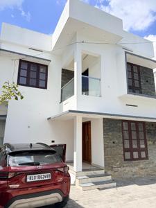 Image of 1350 Sq.ft 3 BHK Villa for sale in Chanthavila, Thiruvananthapuram for Rs. 5700000