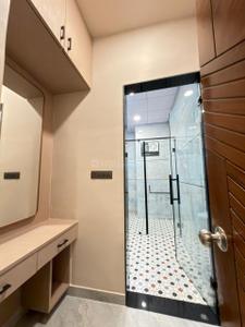Bathroom Image of 5200 Sq.ft 5 BHK Independent House for sale in Lalarpura Jaipur for Rs. 35000000