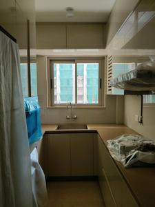 Kitchen Image of 970 Sq.ft 2 BHK Apartment / Flat for sale in Hiranandani Highland A B C D And E Wing, Powai Mumbai for Rs. 29000000
