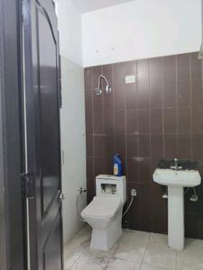 Common Bathroom One Image of 1375 Sq.ft 3 BHK Builder Floor for sale in Dream Homes, Indirapuram Ghaziabad for Rs. 6000000
