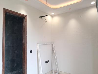 Bedroom Image of 900 Sq.ft 3 BHK Builder Floor for sale in Paschim Vihar New Delhi for Rs. 21000000