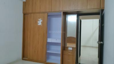 Bedroom Image of 950 Sq.ft 2 BHK Apartment / Flat for rent in Manjalpur Vadodara for Rs. 15500