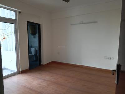 Bedroom Image of 1149 Sq.ft 2.5 BHK Apartment / Flat for rent in Gardenia Glory, Sector 46 Noida for Rs. 33000