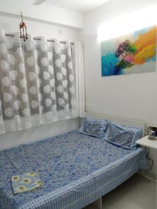 Bedroom Image of 745 Sq.ft 1.5 BHK Apartment / Flat for sale in Amanora Gold Towers, Hadapsar Pune for Rs. 9500000