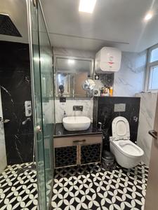 Bathroom Image of 2150 Sq.ft 3 BHK Apartment / Flat for sale in CGHS Skyland Apartments, Sector 56 Gurgaon for Rs. 35000000
