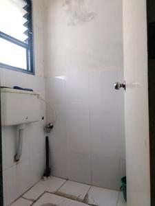 Common Bathroom Two Image of 650 Sq.ft 1 BHK Apartment / Flat for sale in Ganesh Nakshatram, Wanjalewadi Pune for Rs. 3800000