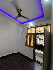 Bedroom Image of 1150 Sq.ft 2 BHK Apartment / Flat for rent in Uttam Nagar New Delhi for Rs. 14499