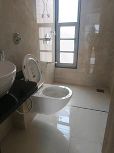 Common Bathroom Image of 1200 Sq.ft 4 BHK Apartment / Flat for sale in Choice Que 914 Phase I, Mundhwa Pune for Rs. 14500000
