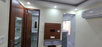 Bedroom Image of 1000 Sq.ft 1 RK Builder Floor for rent in Swaraj Homes RWA Sant Nagar, Sant Nagar New Delhi for Rs. 22000