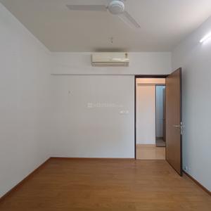 Bedroom Image of 1065 Sq.ft 2 BHK Apartment / Flat for sale in Lodha Casa Royale Grande, Thane West Thane for Rs. 11700000