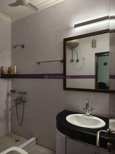 Bathroom Image of 1500 Sq.ft 3 BHK Apartment / Flat for sale in DDA Narmada Apartment, Alaknanda New Delhi for Rs. 29500000