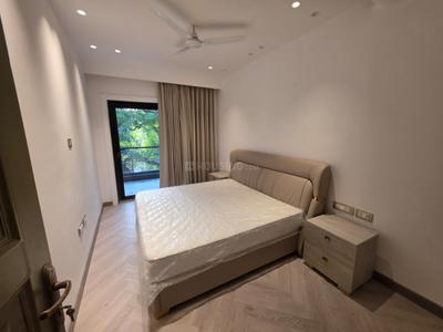Bedroom Image of 2100 Sq.ft 4 BHK Builder Floor for rent in Green Park New Delhi for Rs. 250000