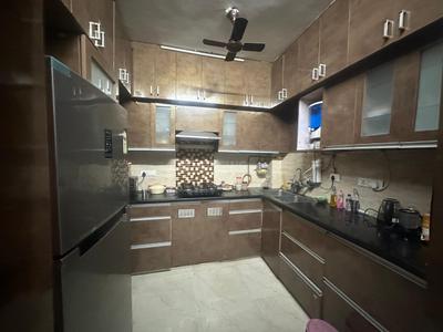 Kitchen Image of 1350 Sq.ft 3 BHK Independent House for rent in East Of Kailash New Delhi for Rs. 110000